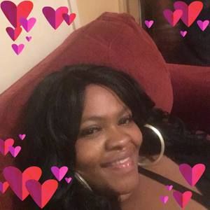 Meet your Posher, Kendra